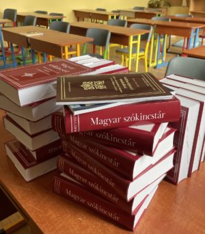 Lőrincze Lajos könyvpályázat